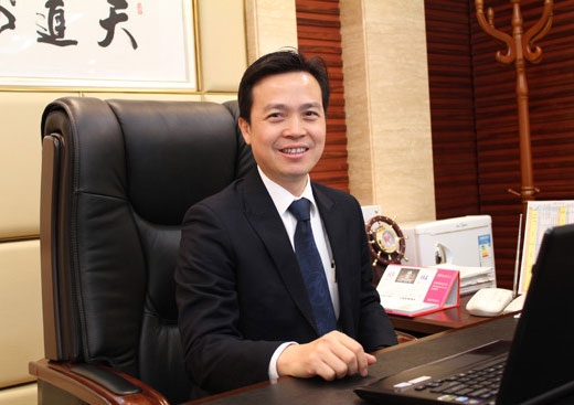 九游体育陈鸿填：我对五金情有独钟