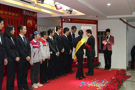 九游体育2013年元旦晚会温馨举办