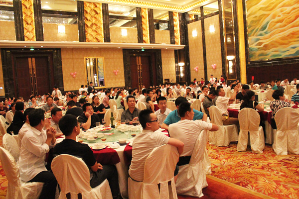 2013九游体育经销商年会系列活动——龙情相约酒会